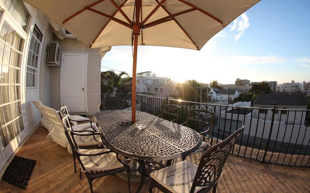 Rhonda'S Manor Boutique Guesthouse كيب تاون المظهر الخارجي الصورة