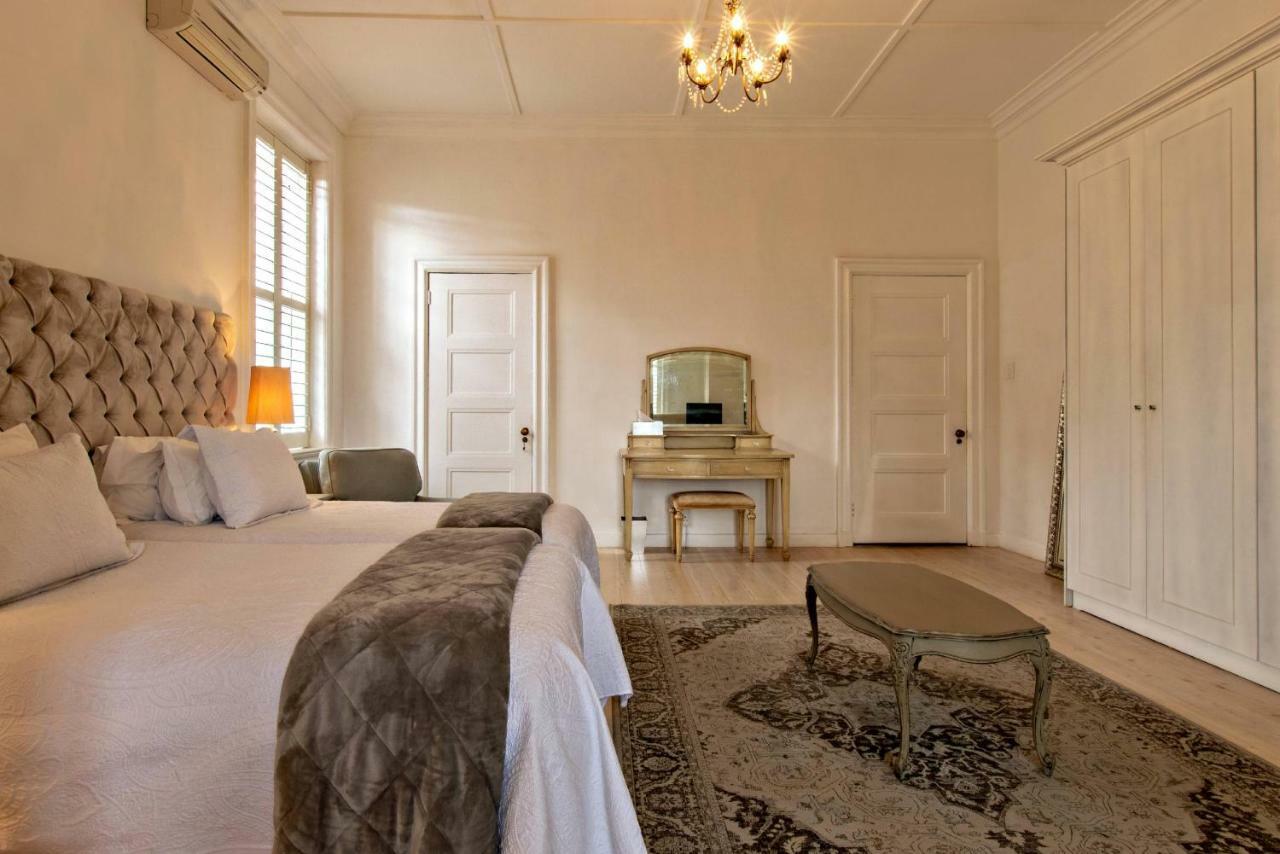 Rhonda'S Manor Boutique Guesthouse كيب تاون المظهر الخارجي الصورة