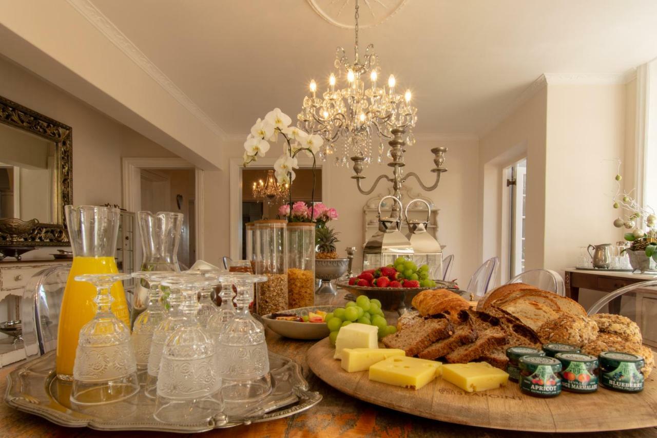 Rhonda'S Manor Boutique Guesthouse كيب تاون المظهر الخارجي الصورة
