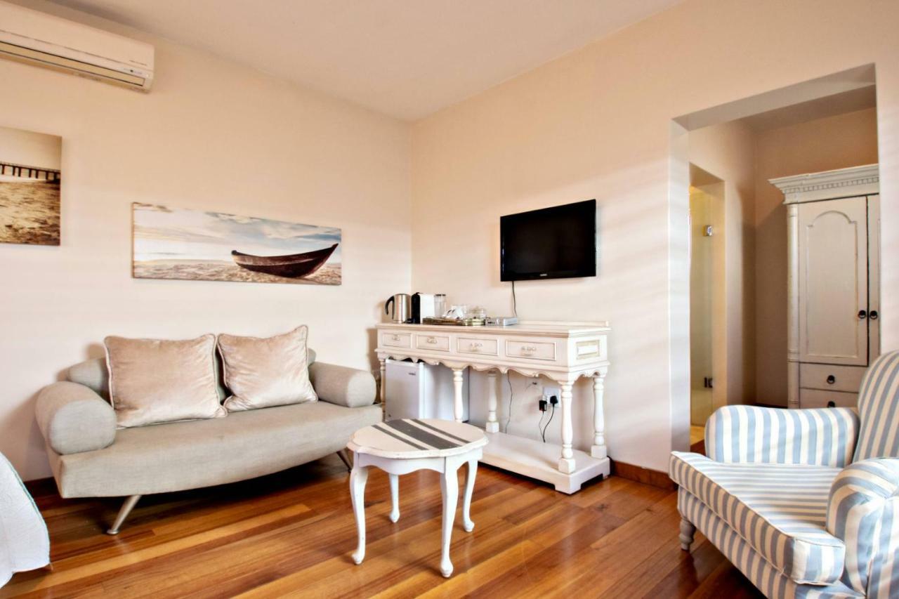 Rhonda'S Manor Boutique Guesthouse كيب تاون المظهر الخارجي الصورة